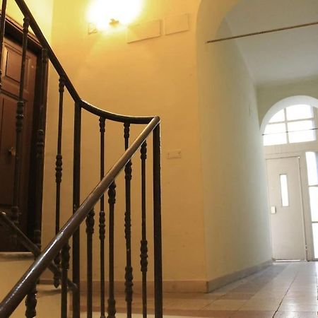 Near Colosseum By Varental 2Br + 1Sb Rom Eksteriør billede
